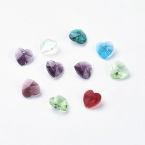 Dijes colgantes cristal corazones facetados (pack x 10 unidades colores surtidos)