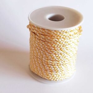 Cordón de hilo trenzado amarillo y blanco