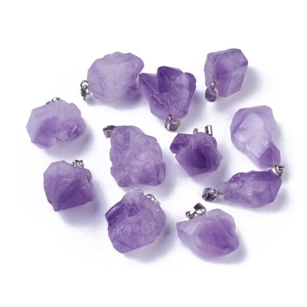 Dije de piedra natural amatista en bruto