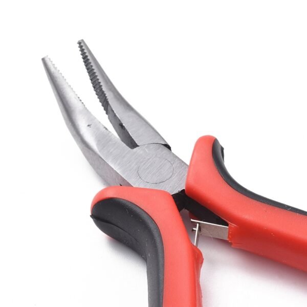 Pinza curva con punta plana ranurada