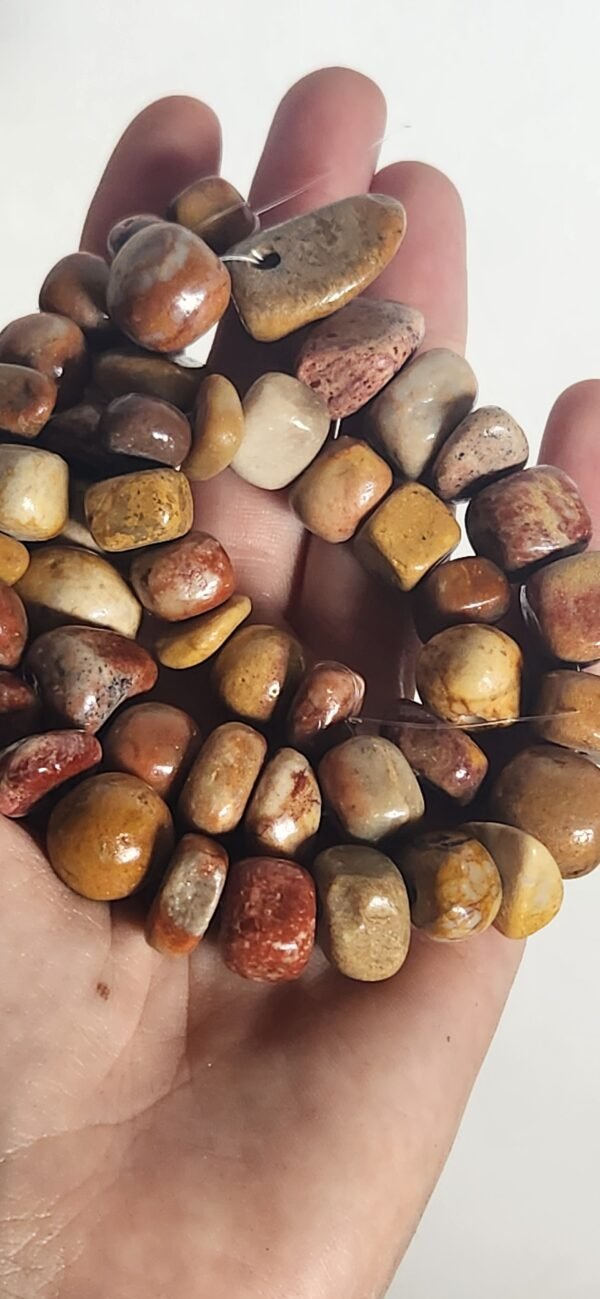 Tira de piedras irregulares de mokaíta natural - Imagen 2