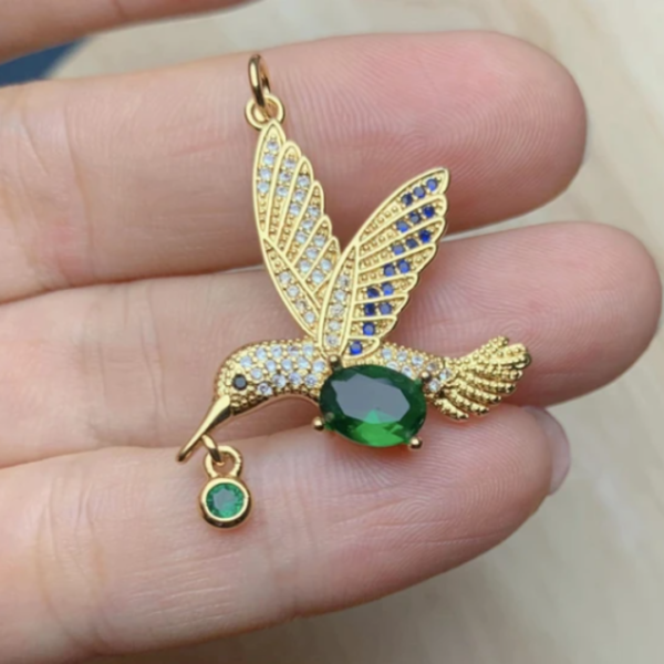 Dije colibrí laminado oro 18k/goldfilled circón verde - Imagen 3