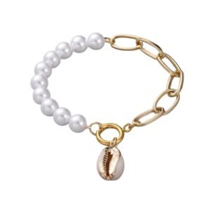 Pulsera dorada con caracol y perlas
