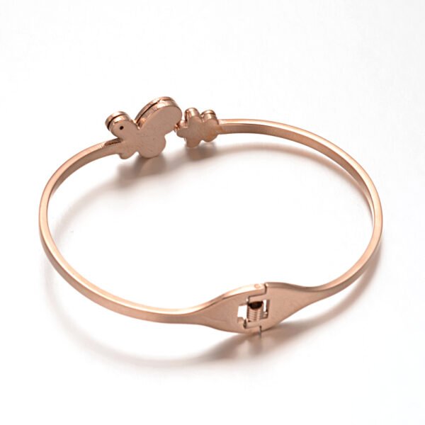 Pulsera esclava de acero rosado con mariposa esmaltada - Imagen 2