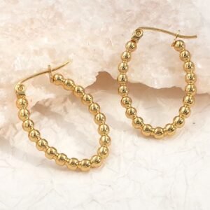 Aros ovales con bolitas