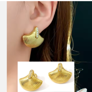Aros dorados abanicos con circones