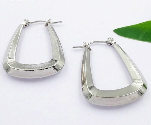 Aros plateados forma U