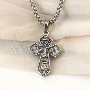 Collar cristo tallado