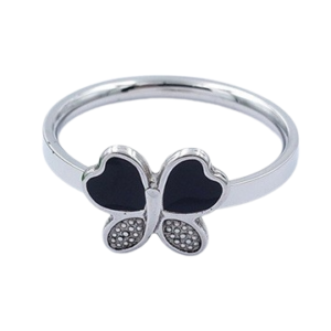 Anillo plateado mariposa