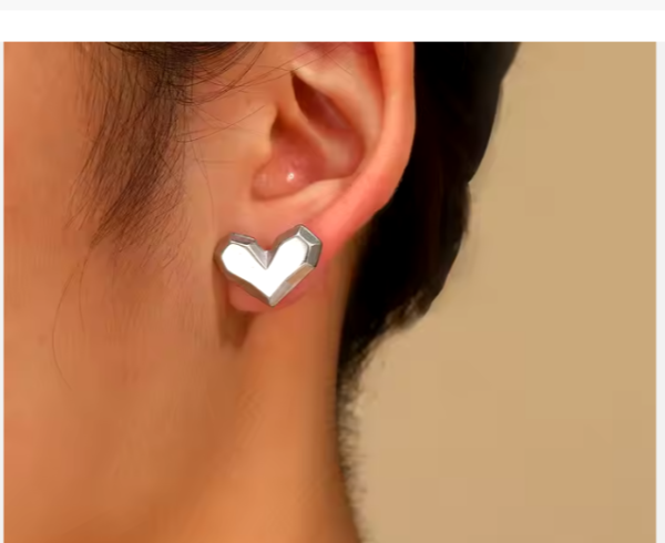 Aros plateados corazones