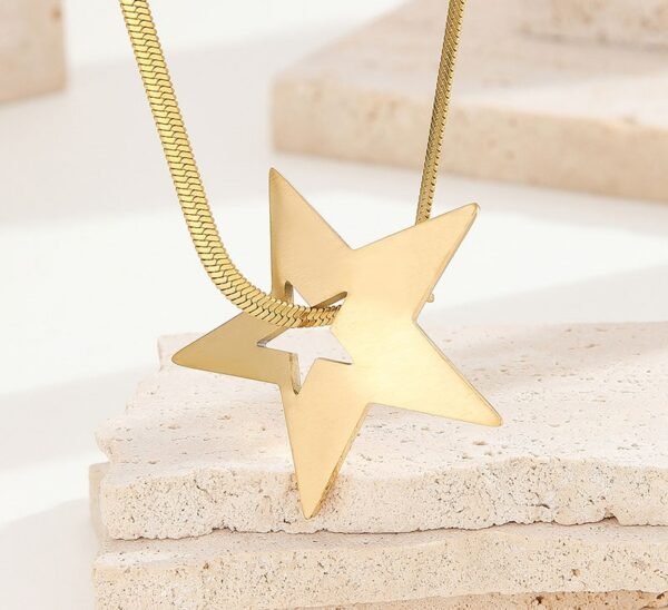 Collar estrella